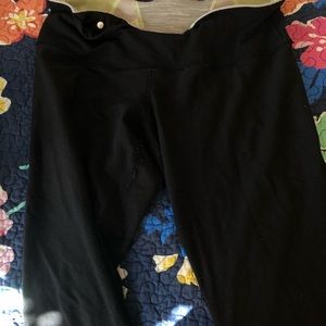 Size 8 Lululemon capris!
